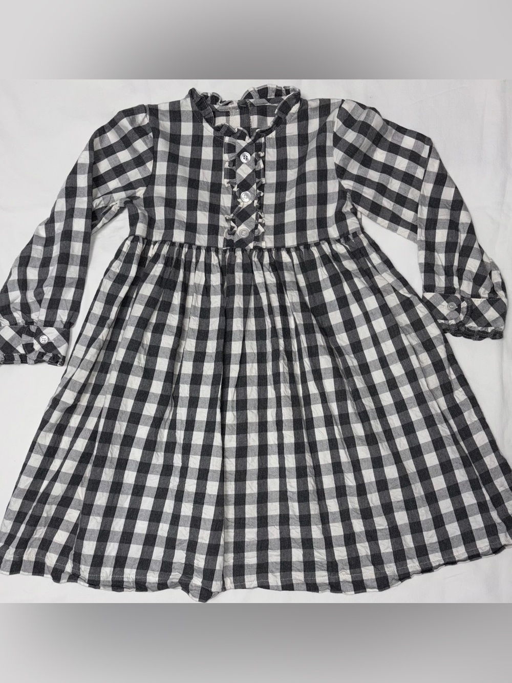 Bella Bliss long sleeved gray & ivory checked dress sz 8 EUC smoke free home